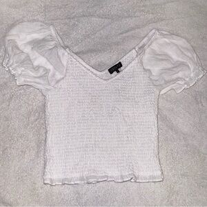 White 1. STATE Puff sleeves stretchy crop top💞
